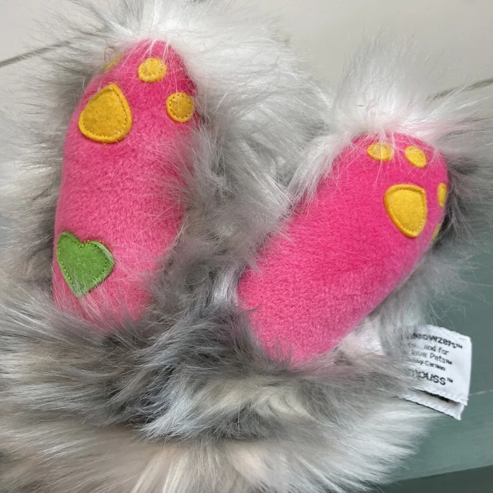 Russ bowzers meowzers